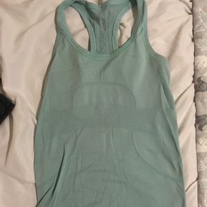 Swiftly Lululemon tank top size 4